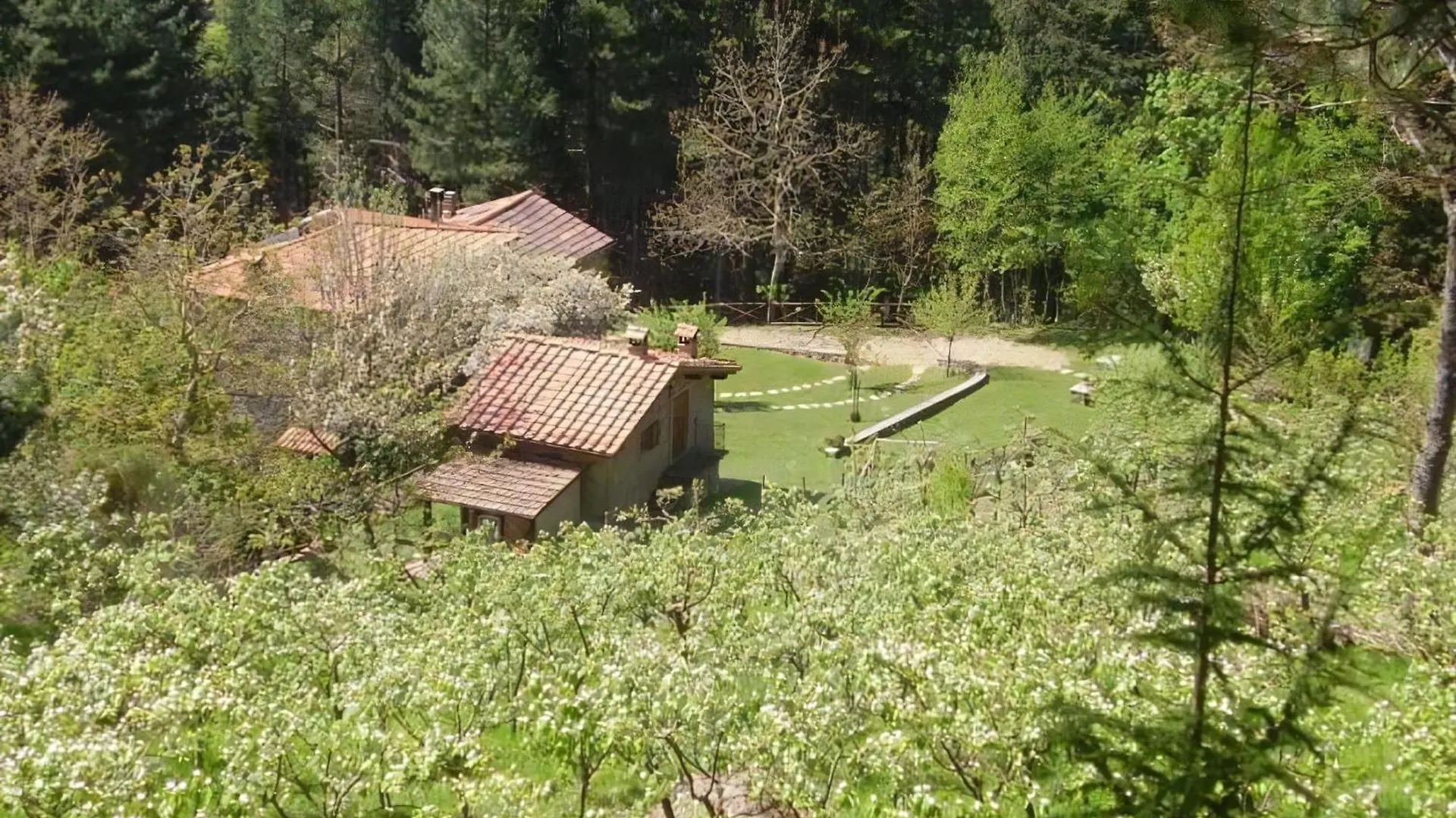 Appartement Mit Grill, Gemeinsamem Pool Und Garten Bibbiena