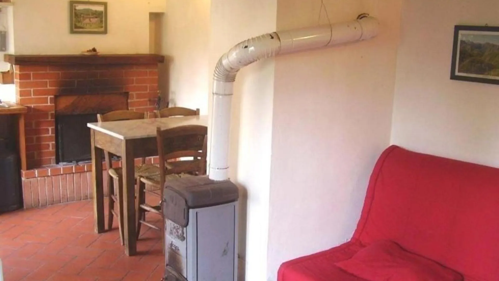 Appartement Mit Grill, Gemeinsamem Pool Und Garten - B56993 Bibbiena 0*,  Italy